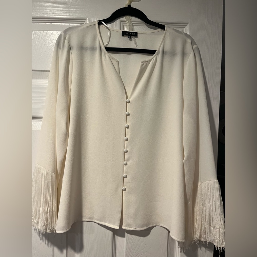 Fringe sleeved blouse